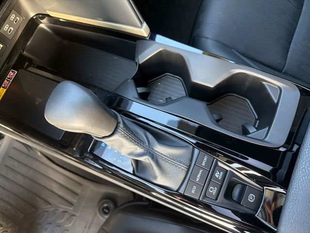 2025 Toyota Camry XSE - Photo 24