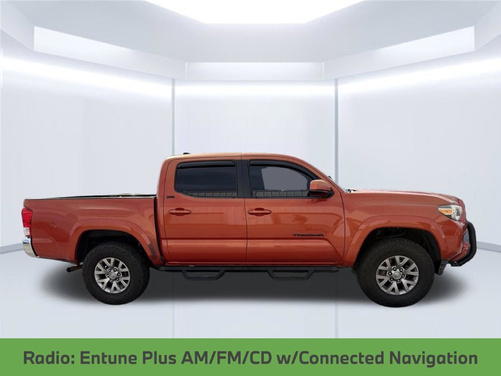 Used 2016 Red Toyota SR5 image 5