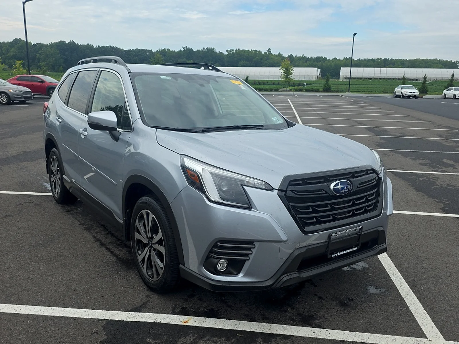 Used 2024 Ice Silver Metallic Subaru Limited image 3