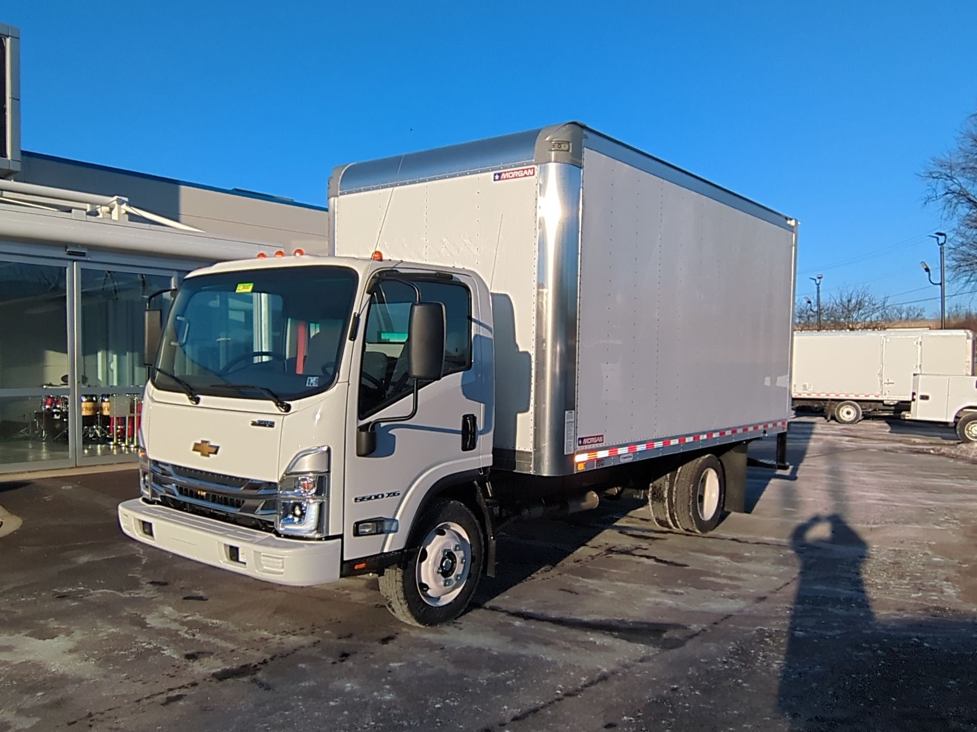 New 2024 Arc White Chevrolet  image 37