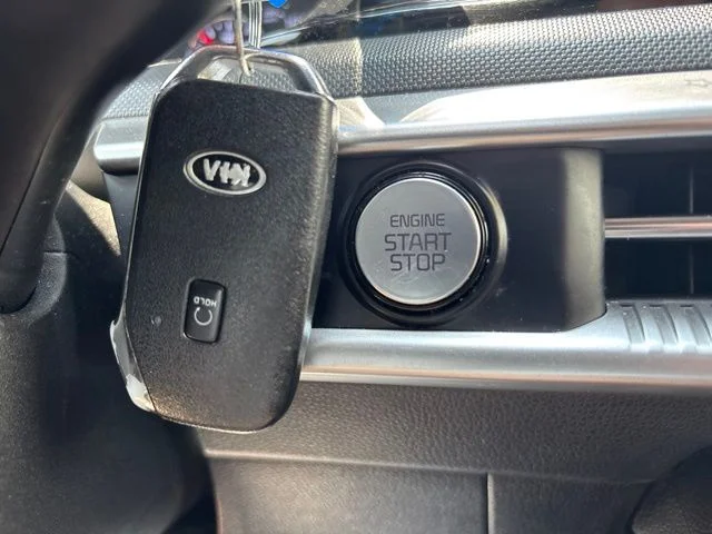 Used 2021 Wolf Gray Kia GT-Line image 22