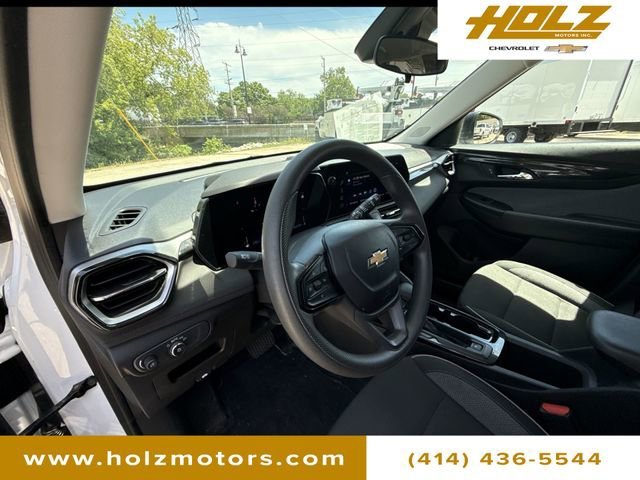 Certified Used 2025 Summit White Chevrolet LS image 10