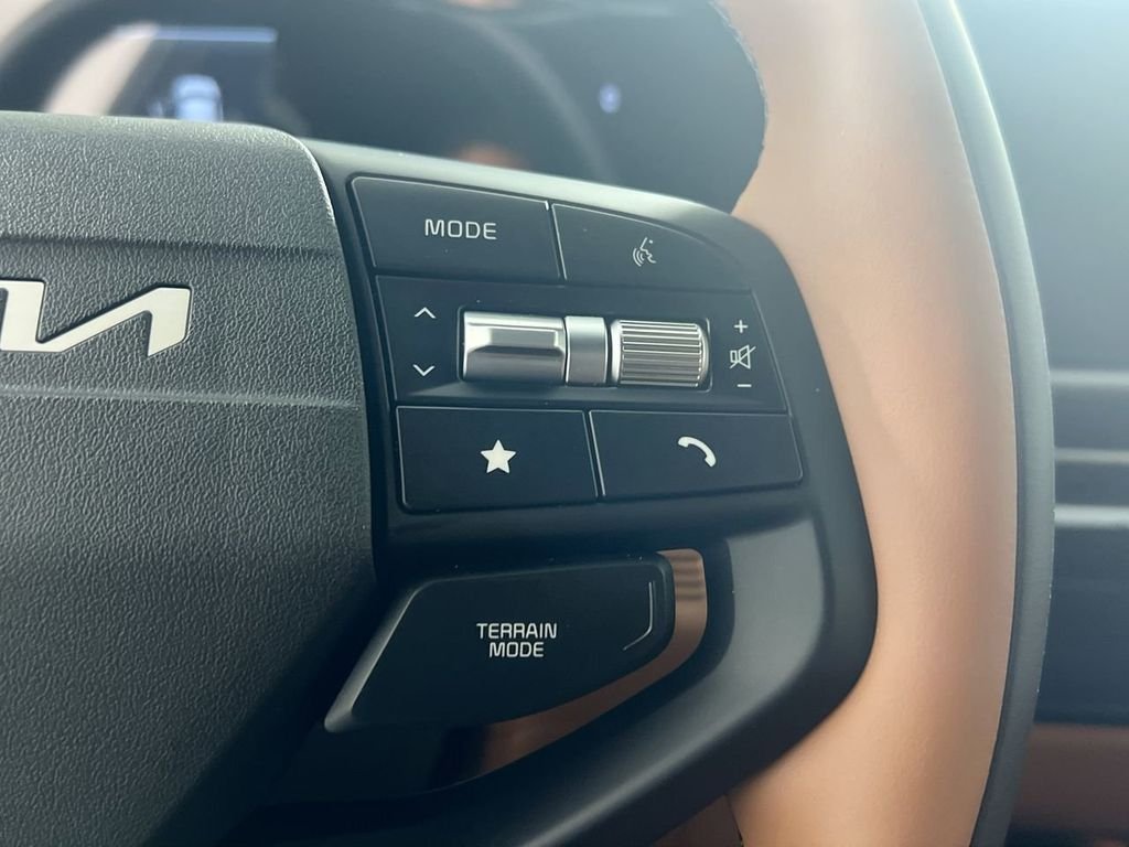 New 2026 Wolf Gray Kia X-Line image 19