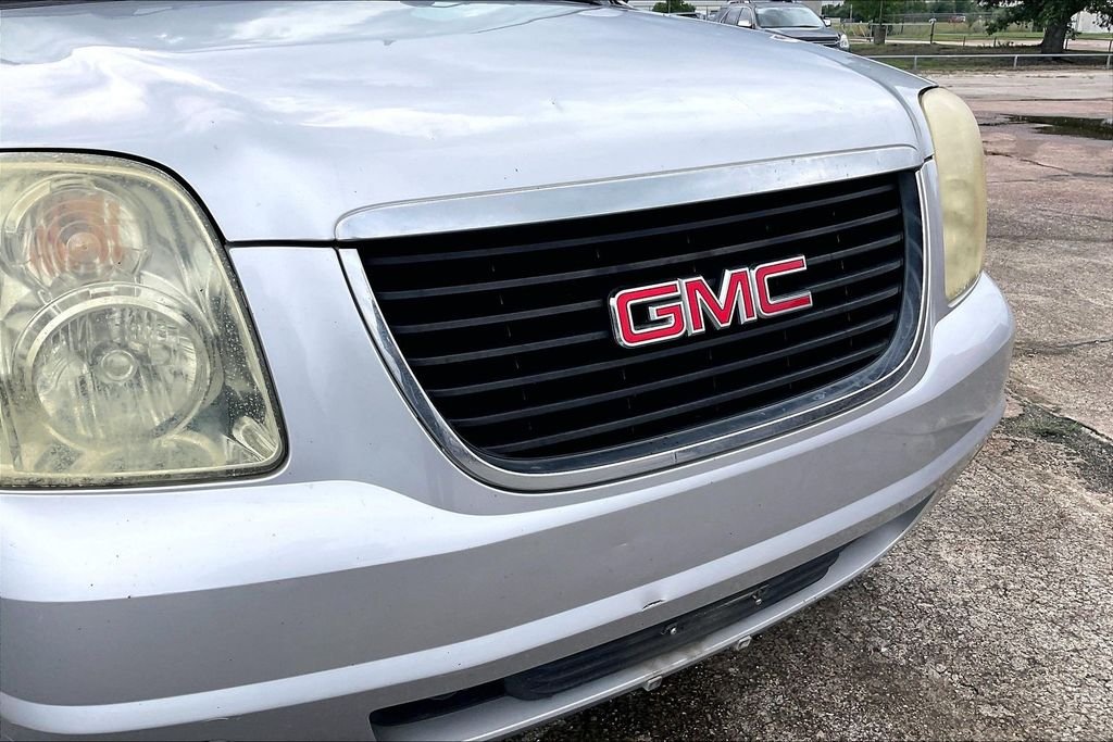Used 2012 Silver GMC SLT image 33