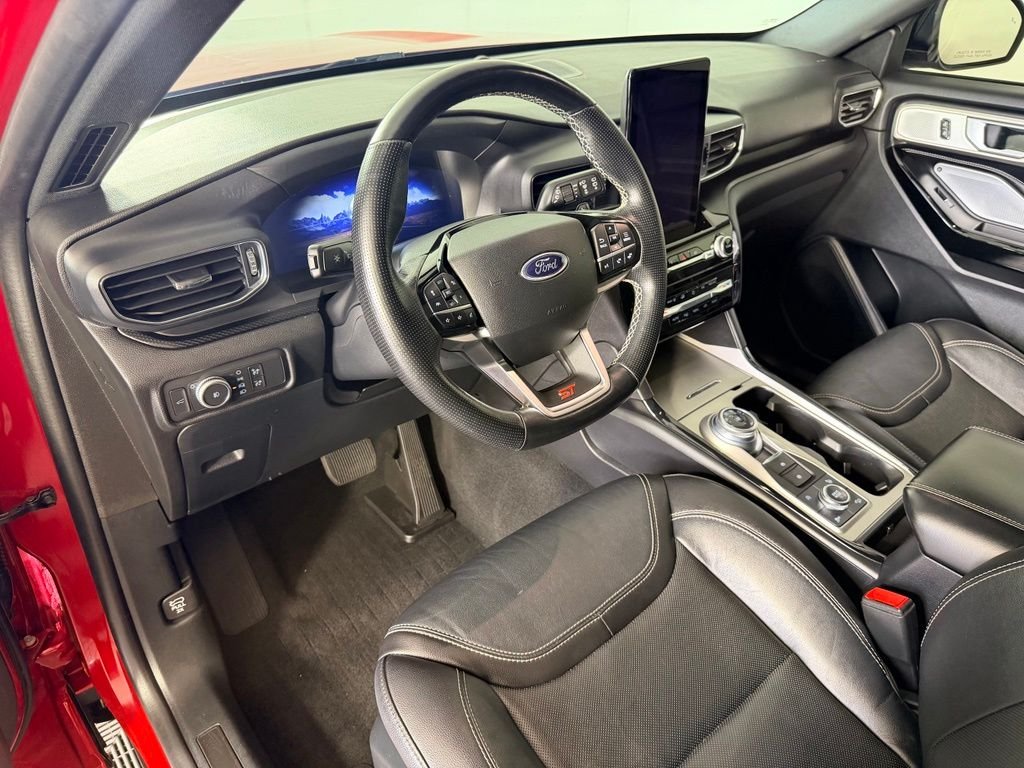 Used 2021 Red Ford ST image 32