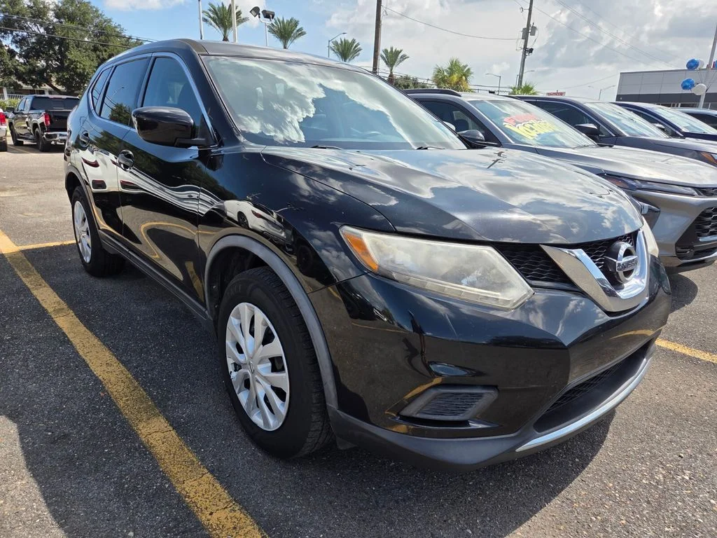 Used 2016 Black Nissan S image 6