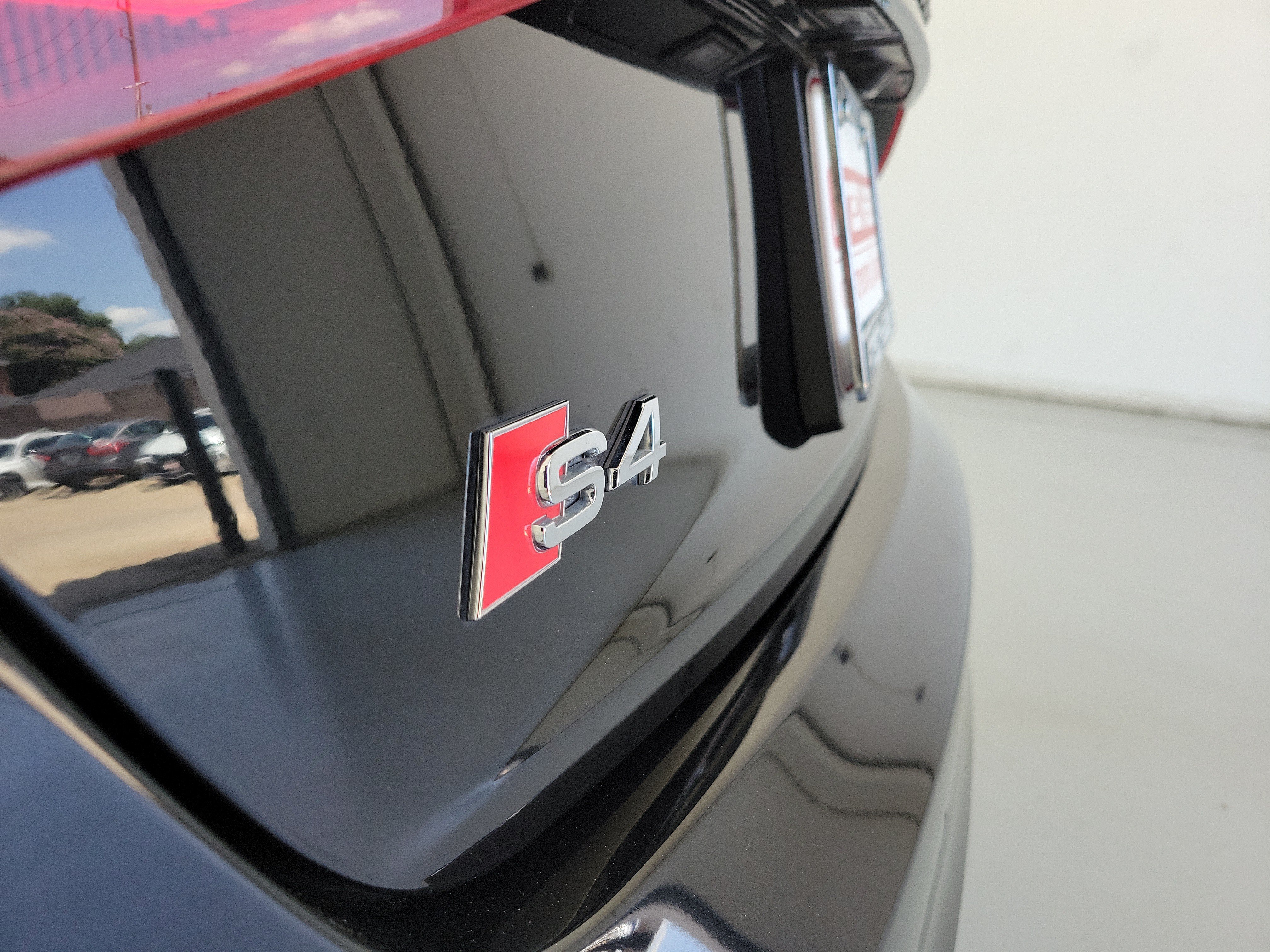 Used 2014 Phantom Black Pearl Audi 3.0T Premium Plus image 9