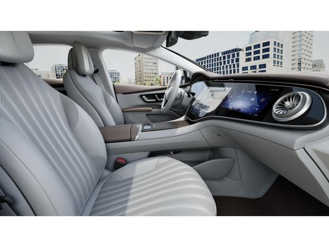 Certified Used 2023 Black Mercedes-Benz 580 image 5