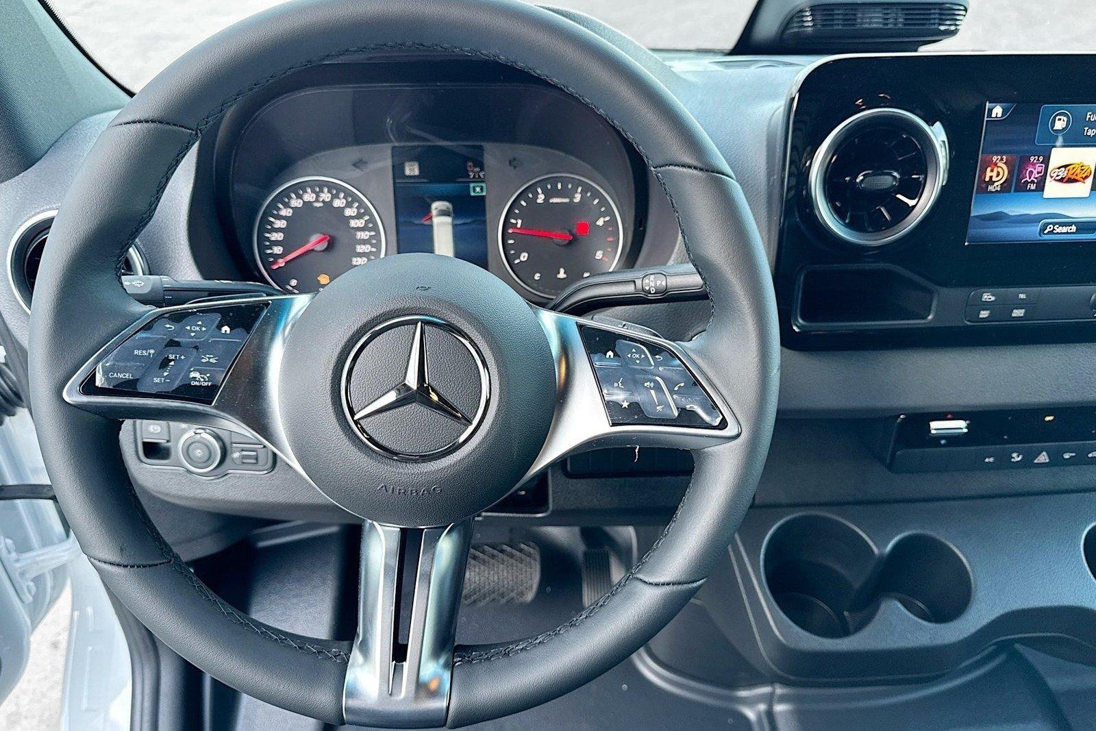 New 2026 Arctic White Mercedes-Benz  image 11