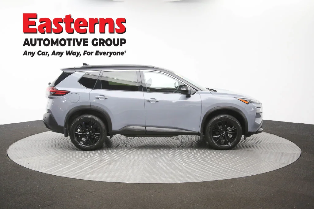 Used 2023 Gray Nissan SV image 41