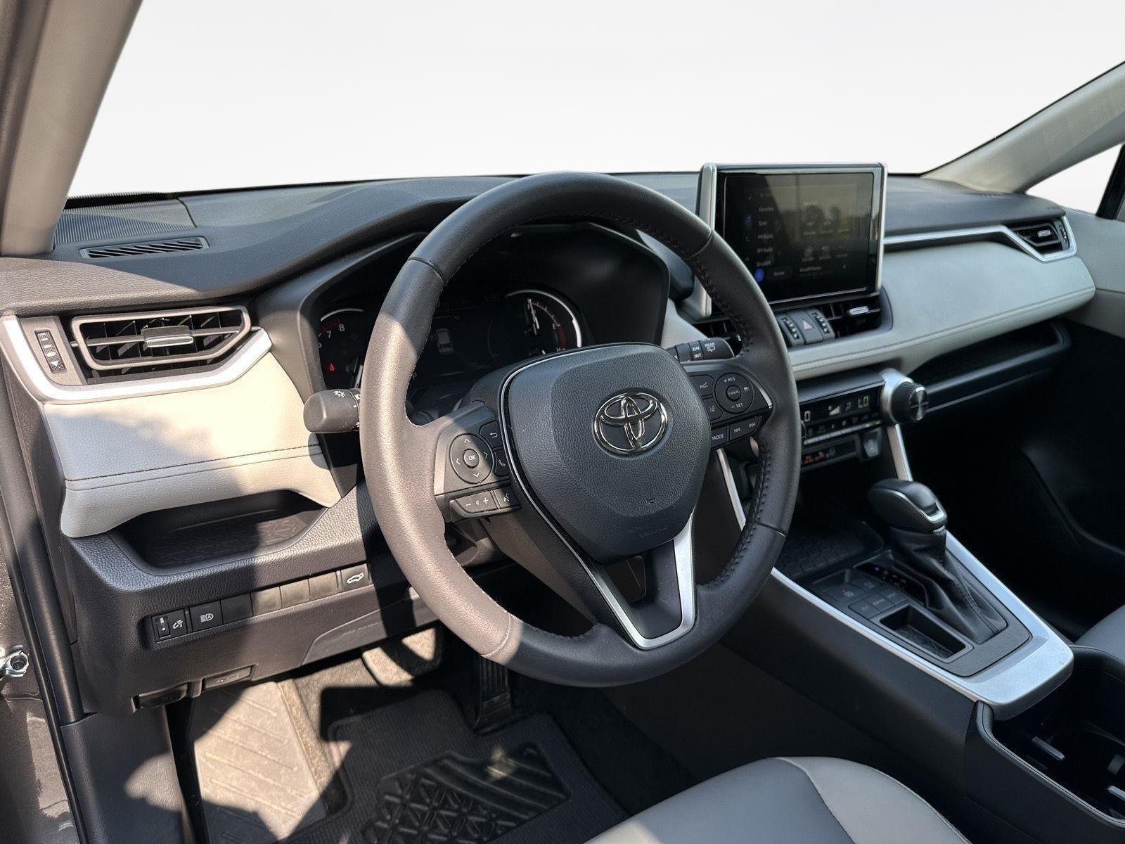Certified Used 2025 Magnetic Gray Metallic Toyota XLE Premium image 11