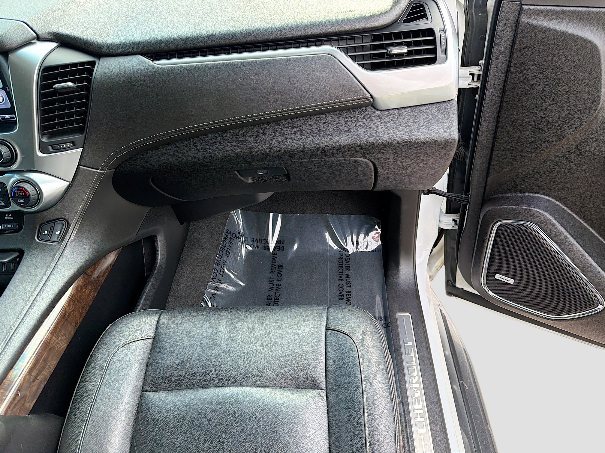 Used 2020 Summit White Chevrolet LT image 18