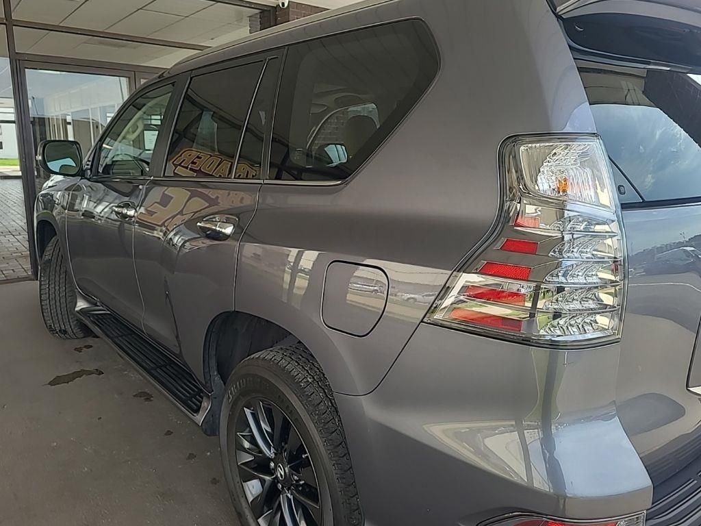 Used 2021 Gray Lexus 460 image 4