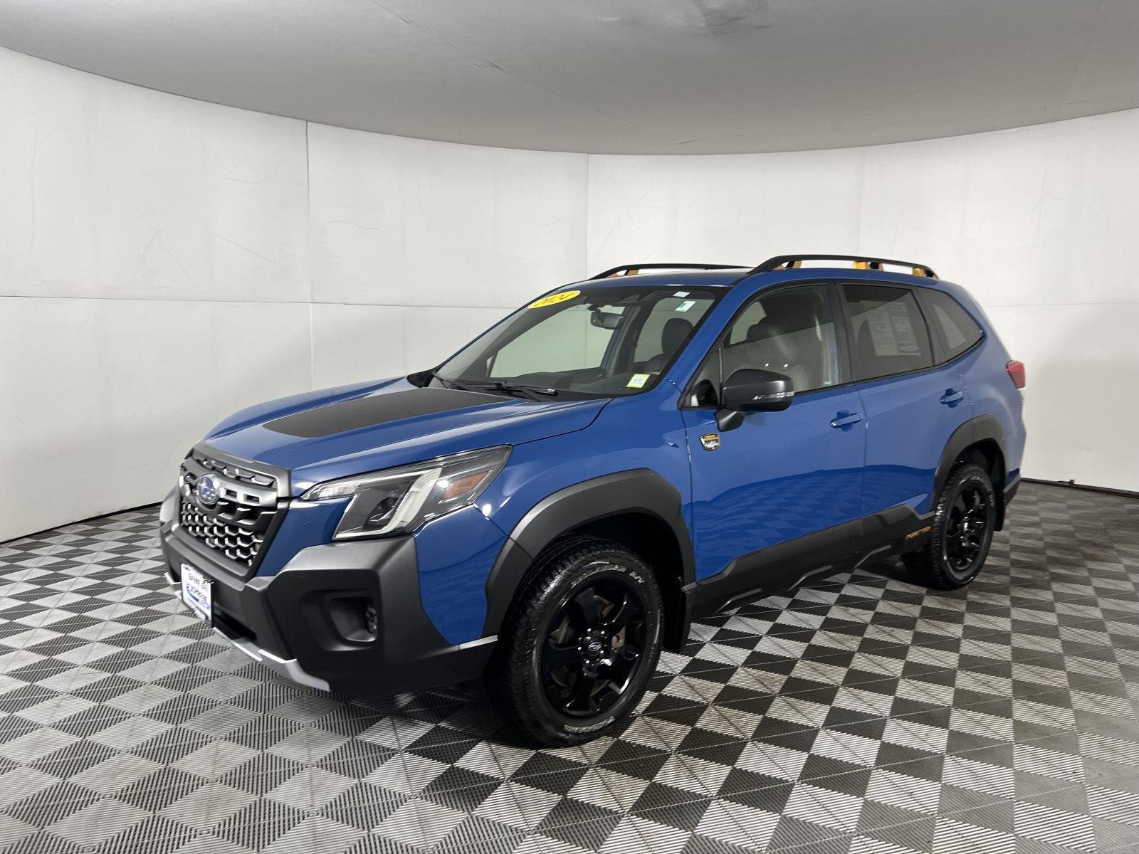 Used 2024 Geyser Blue Subaru Wilderness image 5
