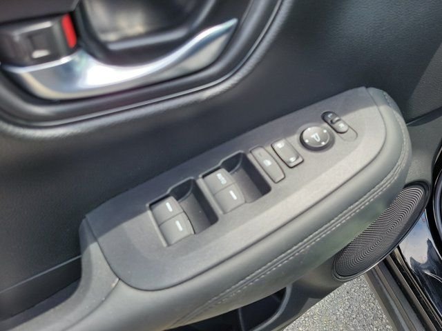 Used 2025 Black Honda LX image 17