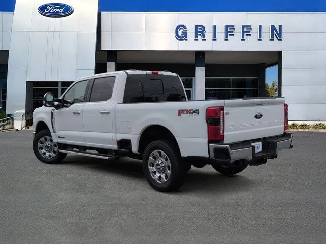New 2026 Star White Metallic Tri-Coat Ford F-250® Lariat® image 9