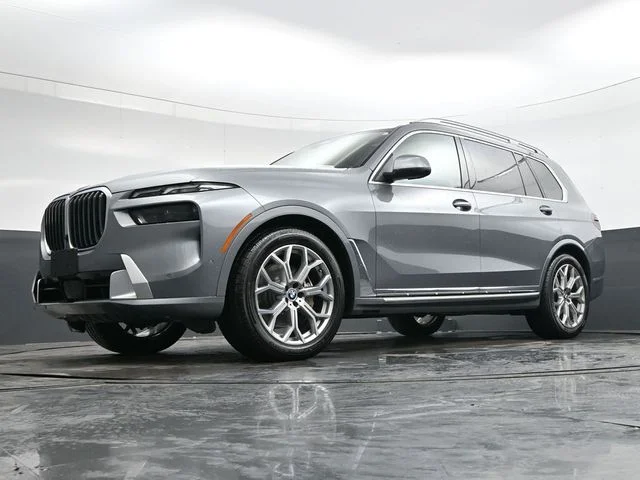 Used 2024 Gray BMW xDrive40i image 38