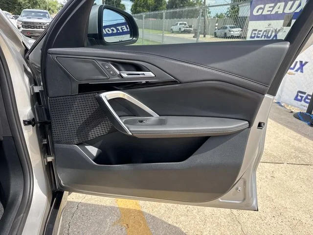 Used 2025 Silver BMW xDrive28i image 27