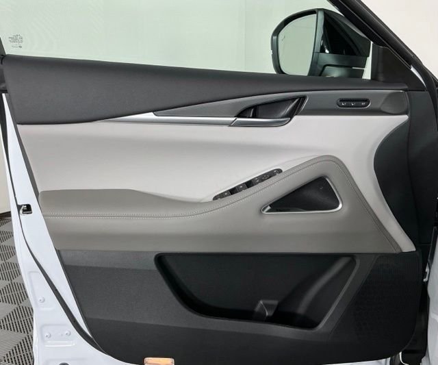 New 2027 White INFINITI LUXE image 11