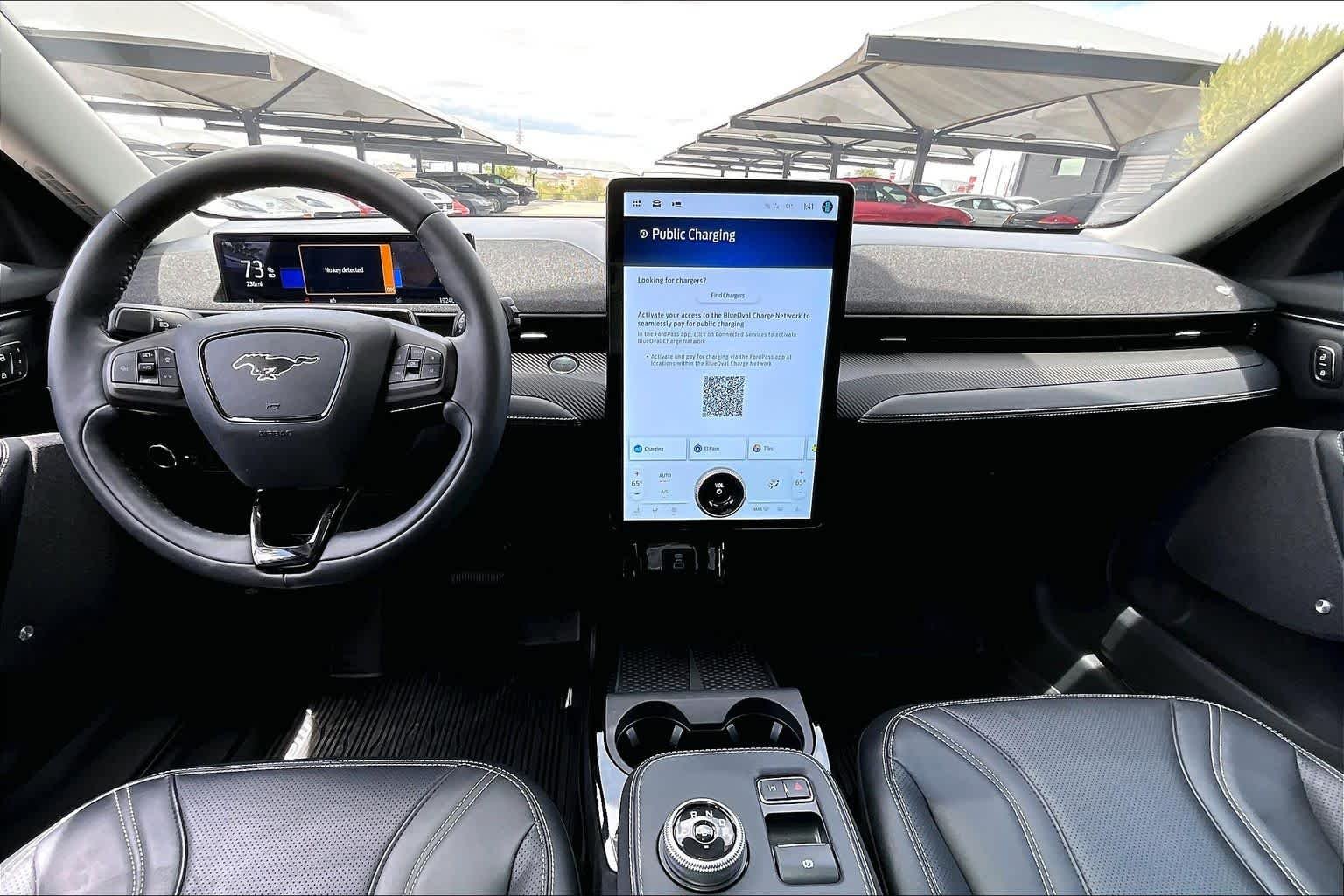 Used 2023 Vapor Blue Metallic Ford Premium image 14