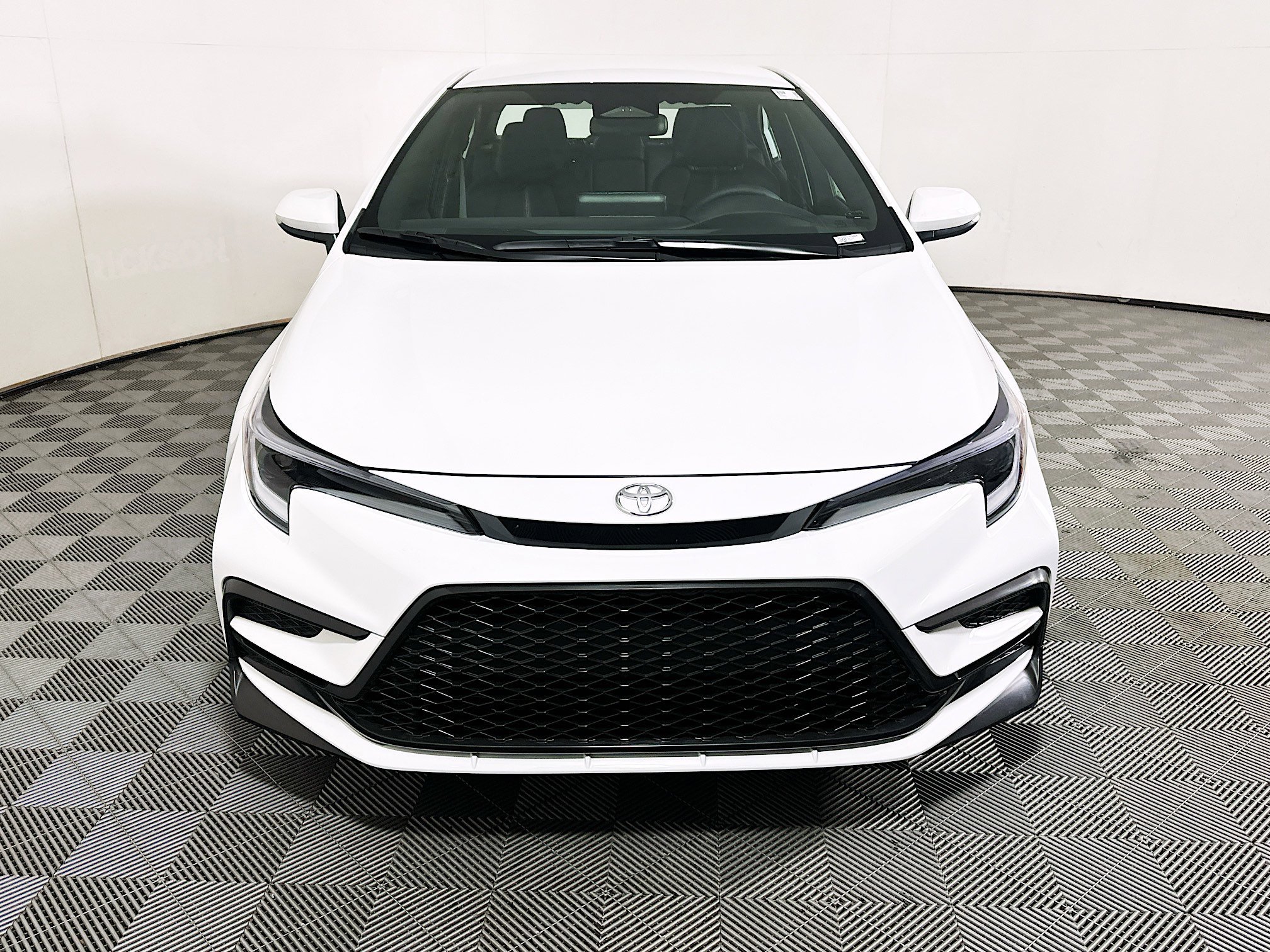 Used 2026 Ice Toyota SE image 8