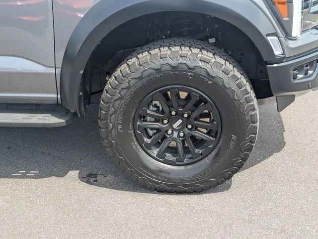 Used 2025 Gray Ford Raptor image 11
