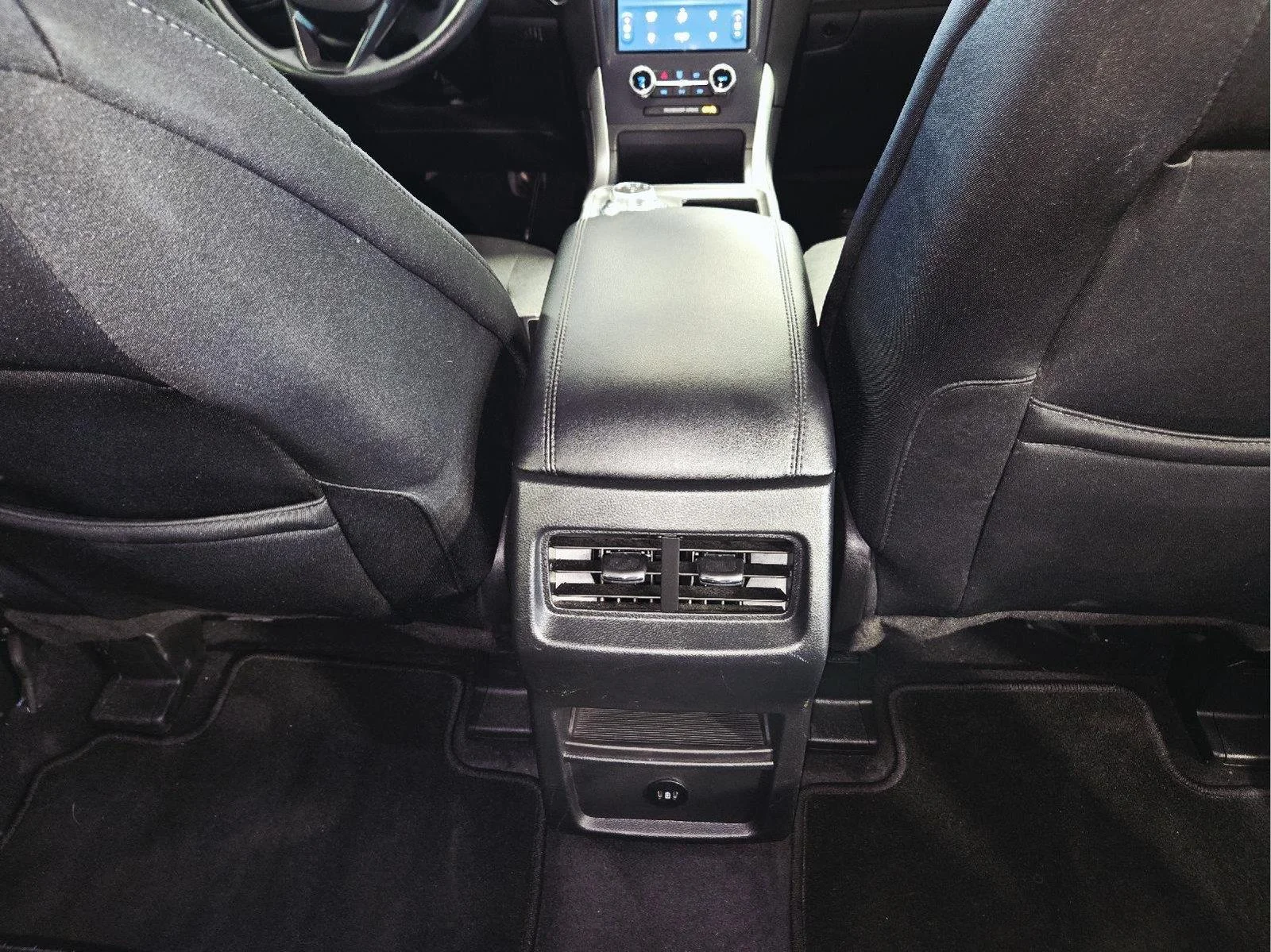 Used 2023 Agate Black Ford SE image 47