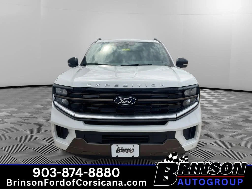 New 2027 White Ford King Ranch image 2