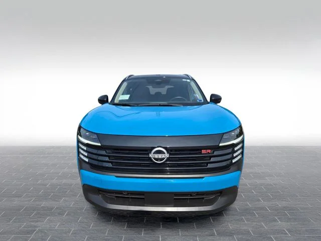 Used 2025 White Nissan SR image 2