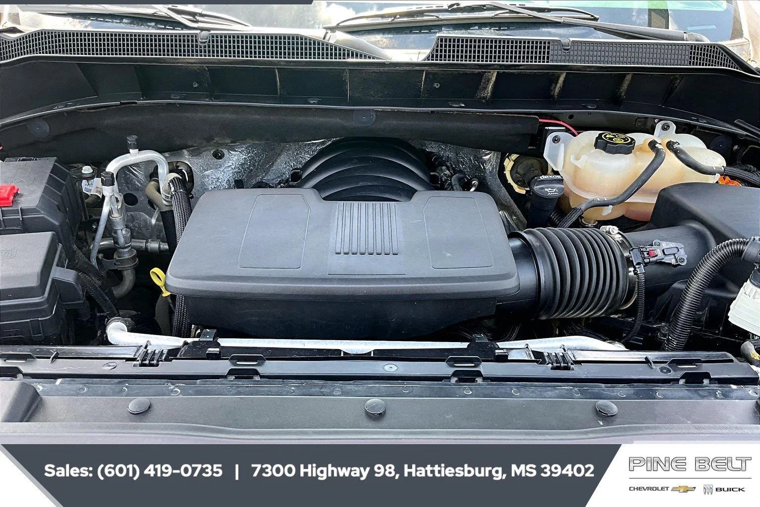 Used 2022 Shadow Gray Metallic Chevrolet RST image 9