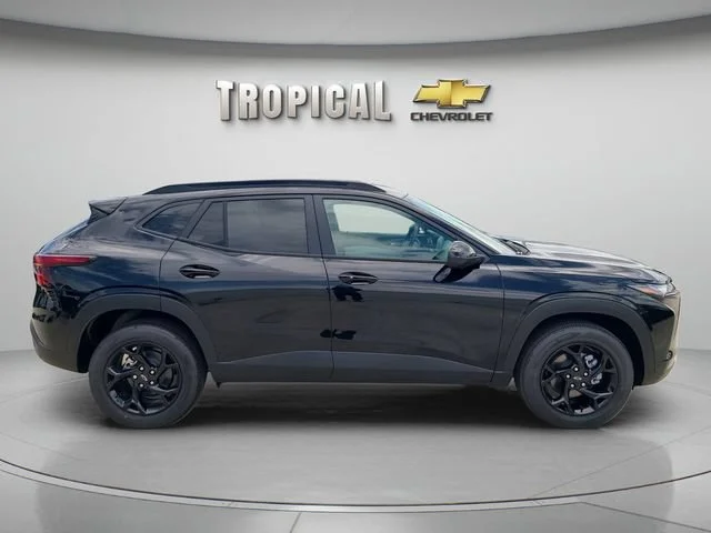 New 2026 Mosaic Black Metallic Chevrolet LT image 6