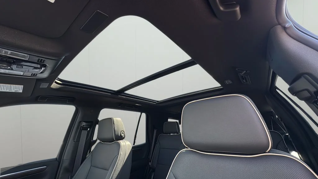 New 2026 Black Chevrolet Premier image 31
