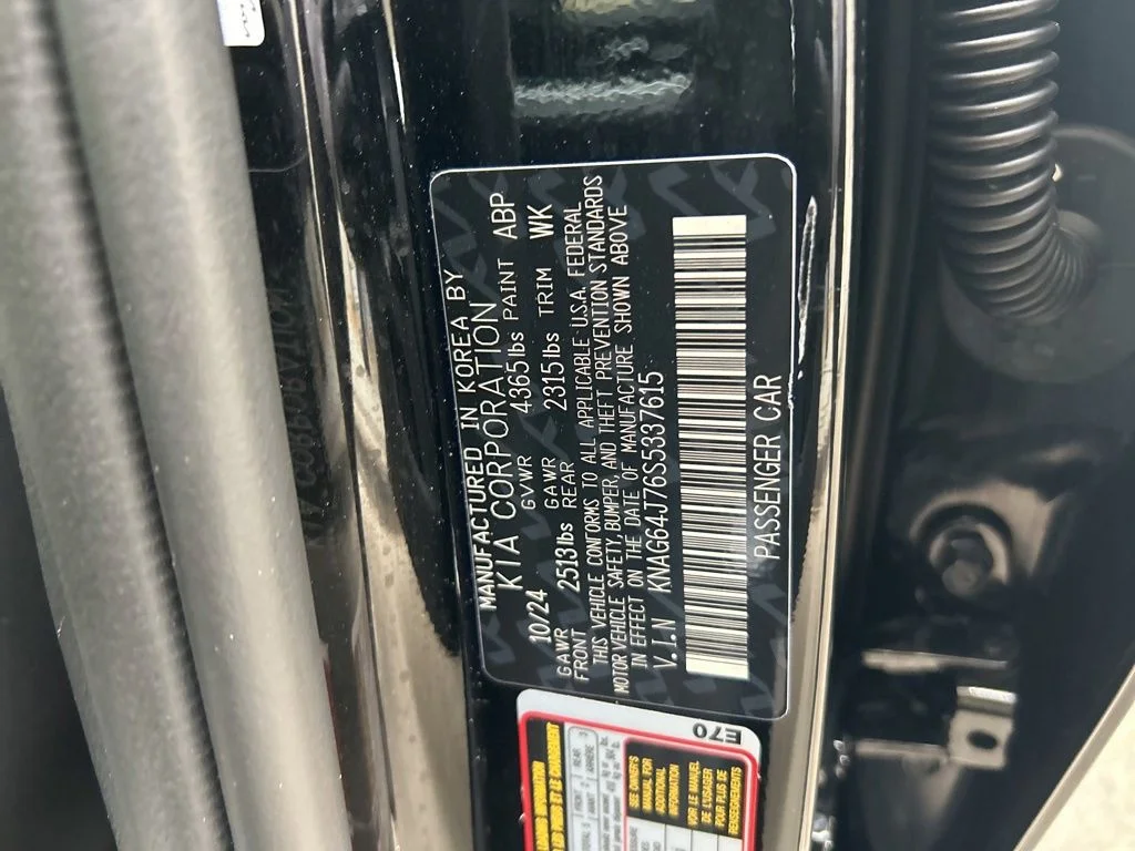 Used 2025 Black Kia GT-Line image 44