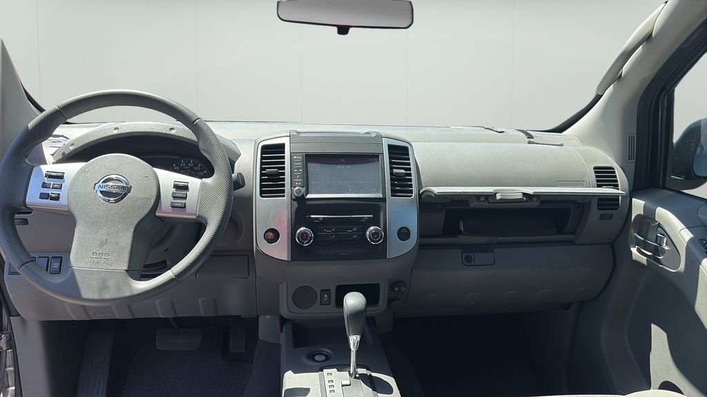 Used 2021 Gray Nissan SV image 12