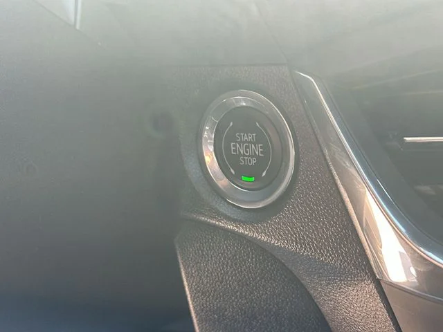 Used 2025 Gray Buick Preferred image 19
