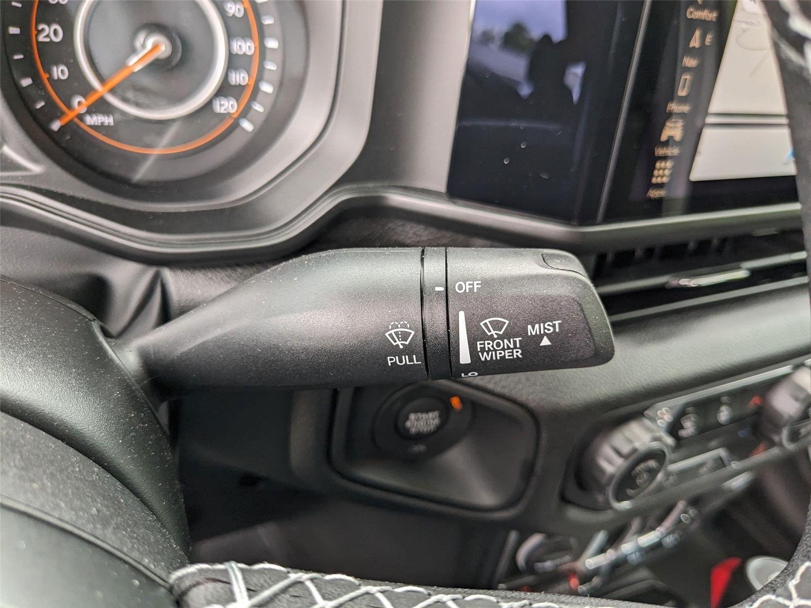 2025 Jeep Gladiator Willys - Photo 17