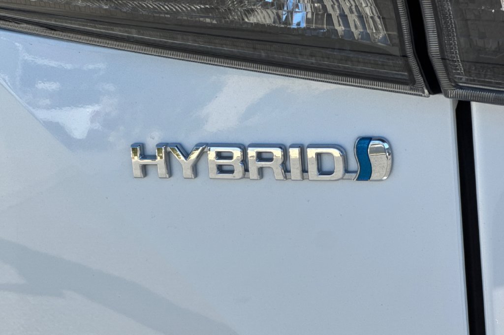 Used 2023 Beige Toyota Bronze Edition image 34