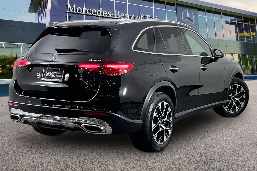 2025 Mercedes-Benz GLC Base - Photo 10
