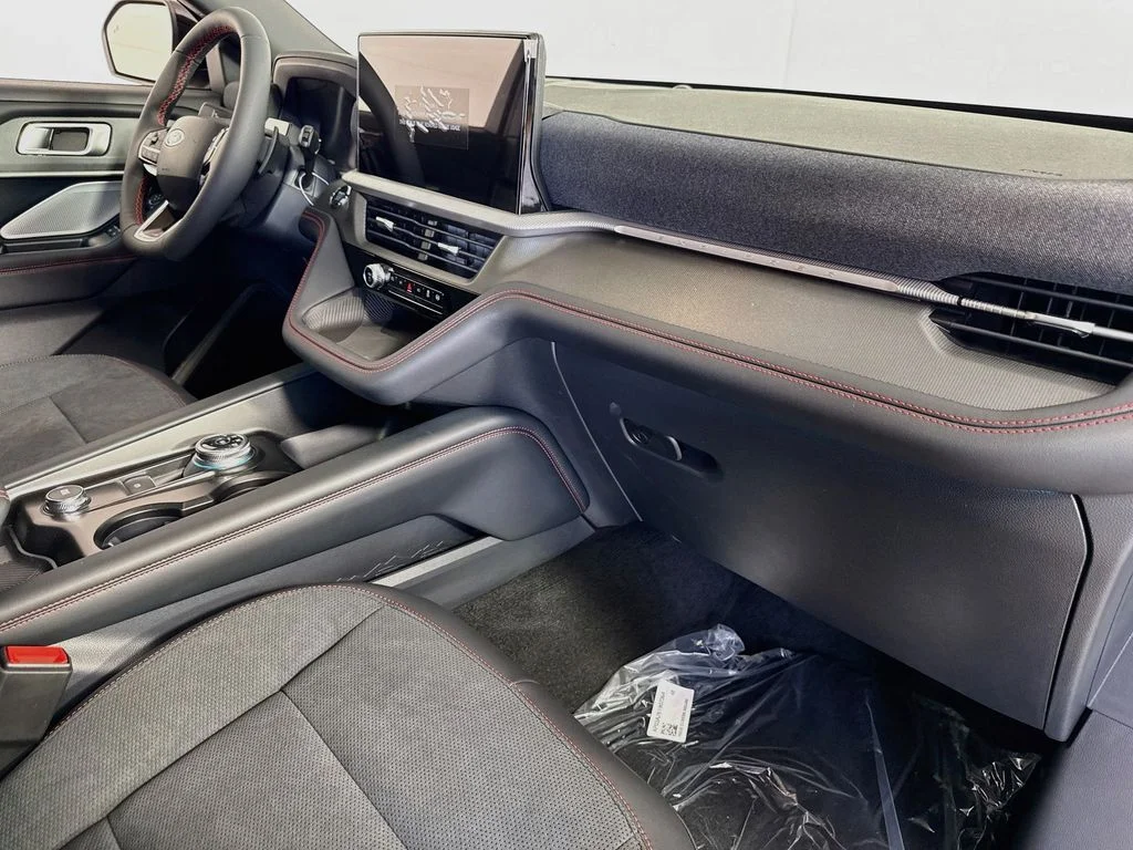 New 2026 Agate Black Metallic Ford ST image 32