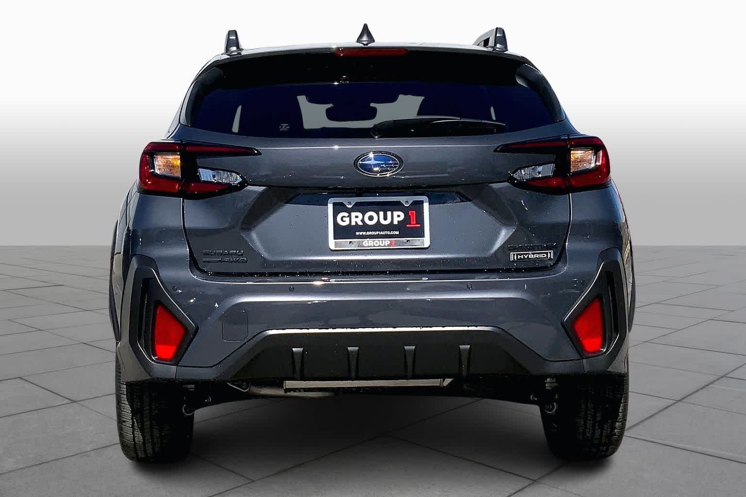 New 2026 MAGNETITE GRAY PEARL Subaru Limited Hybrid image 4