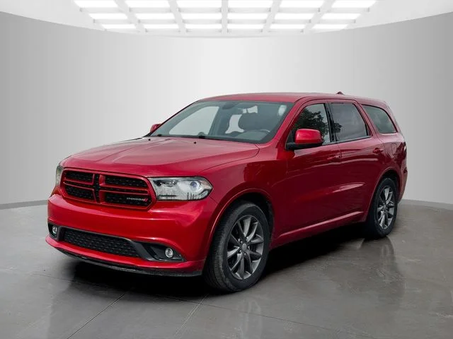 Used 2015 Red Dodge SXT image 3