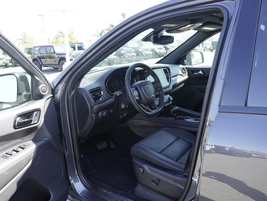 New 2026 Vapor Gray Exterior Paint Dodge GT Plus HEMI V8 image 21