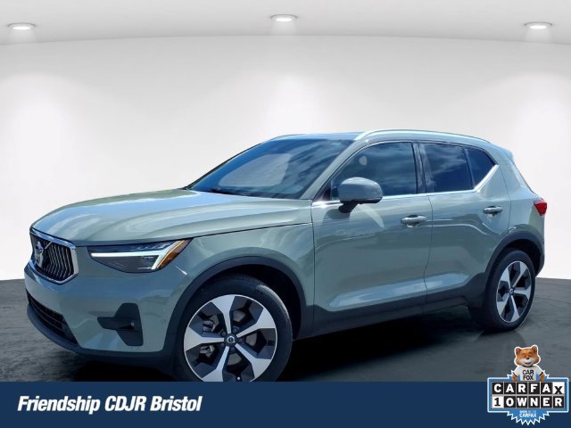2025 Volvo XC40 Plus