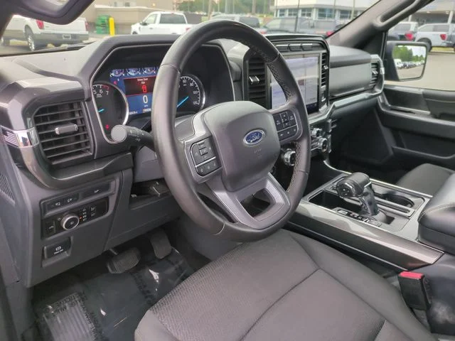 Used 2023 Gray Ford XLT image 15