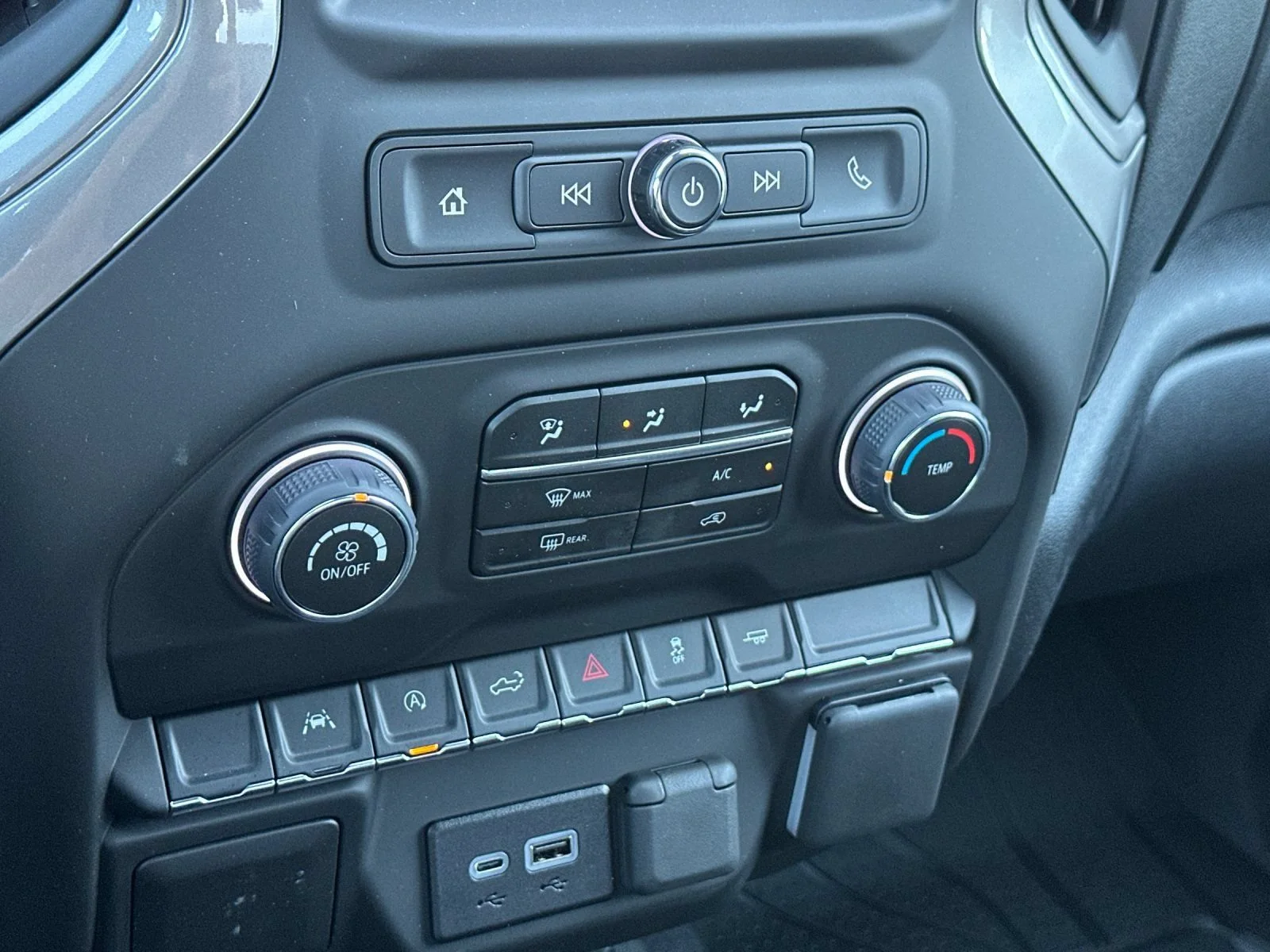 2026 Chevrolet Silverado 1500 Custom - Photo 19