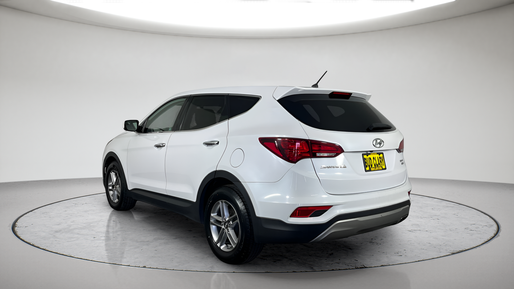 Used 2018 White Hyundai 2.4 Base image 5