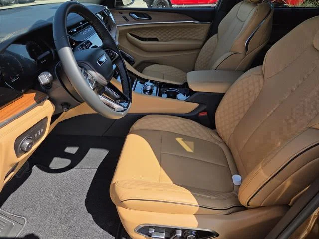 New 2027 Copper Shino Metallic Clear-Coat Paint Jeep Summit image 19