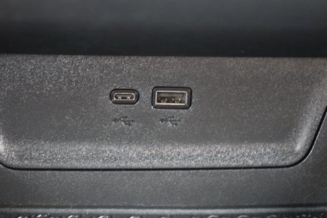 Used 2025 White Chevrolet LT image 25