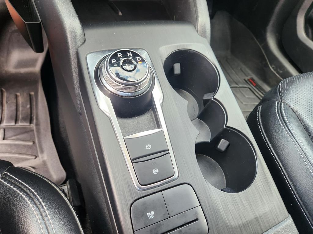 Used 2020 Gray Ford SE Sport image 19