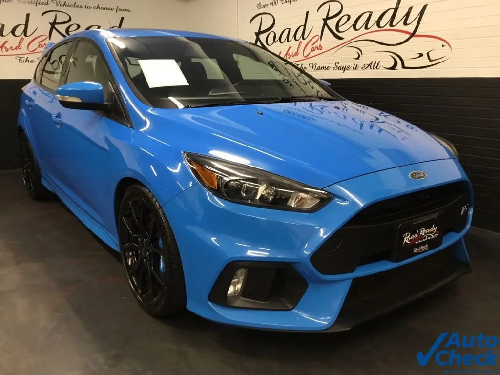 Used 2016 Blue Ford RS image 3